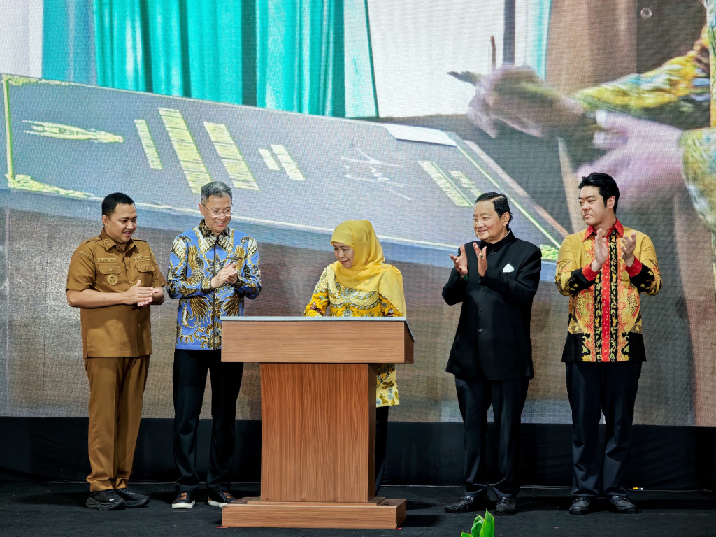 Peresmian Pembukaan Line 4 PT Satria Aneka Industri oleh Gubernur Jawa Timur