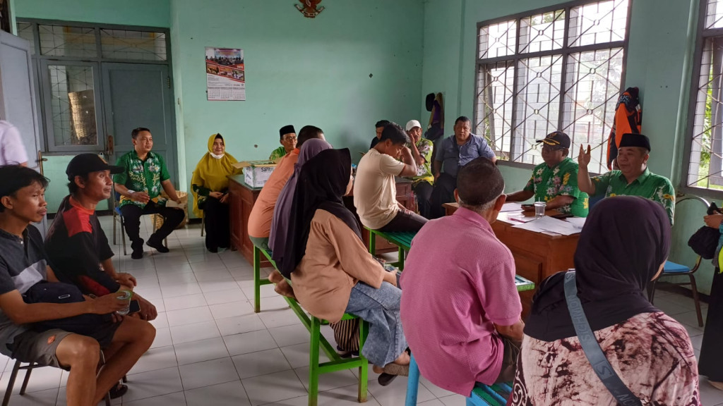 Operasi Pasar Beras SPHP Bulog Oleh Disperindag