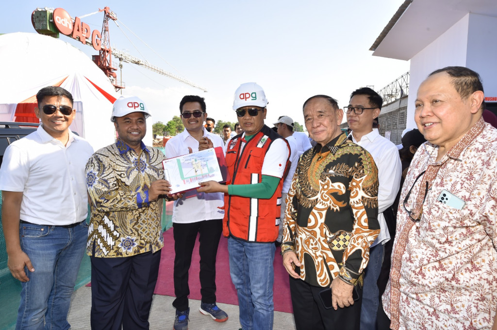 Peletakan Batu Pertama RS Hermina