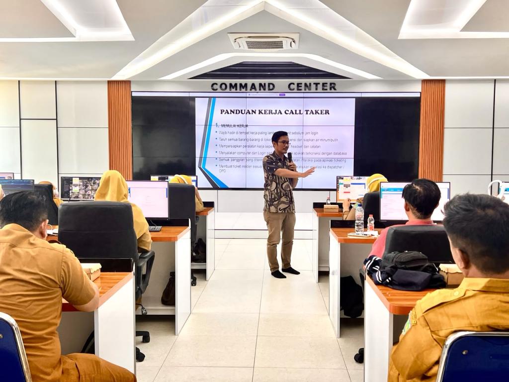 Bimbingan Teknis Call Taker dan Dispatcher 112 di Command Center