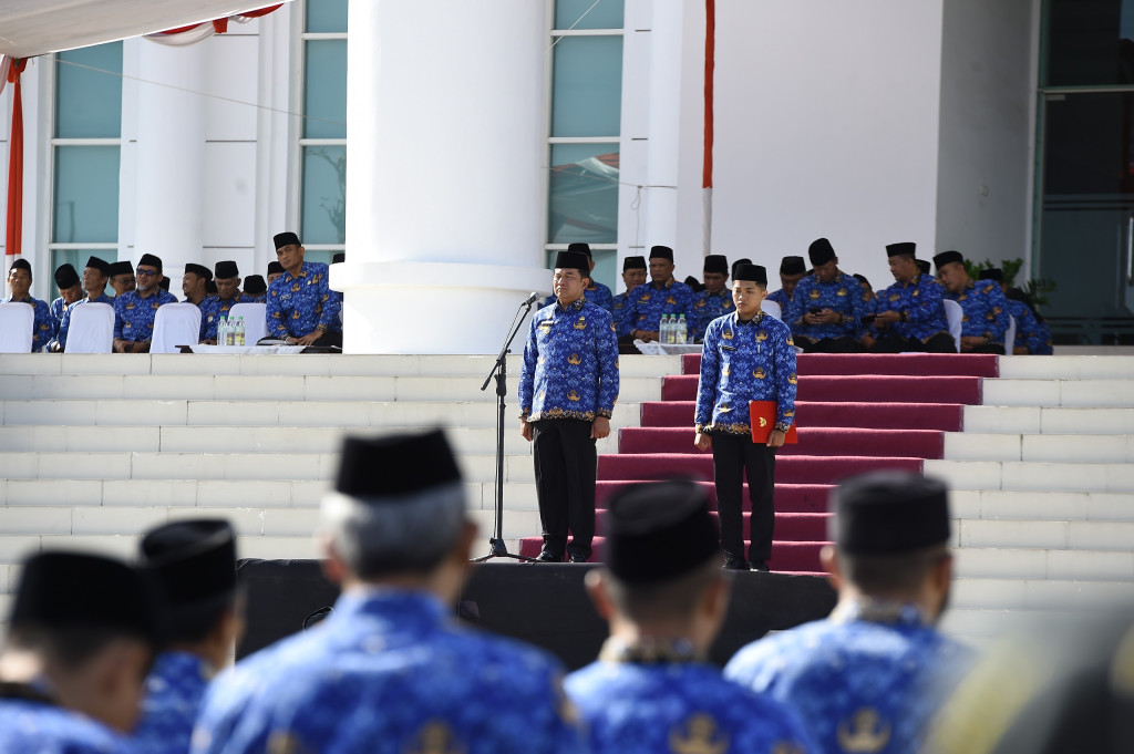 Upacara HUT KORPRI Ke-53