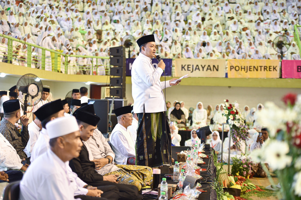 Peringatan Maulid Nabi Muhammad SAW dengan 4000 Cowek