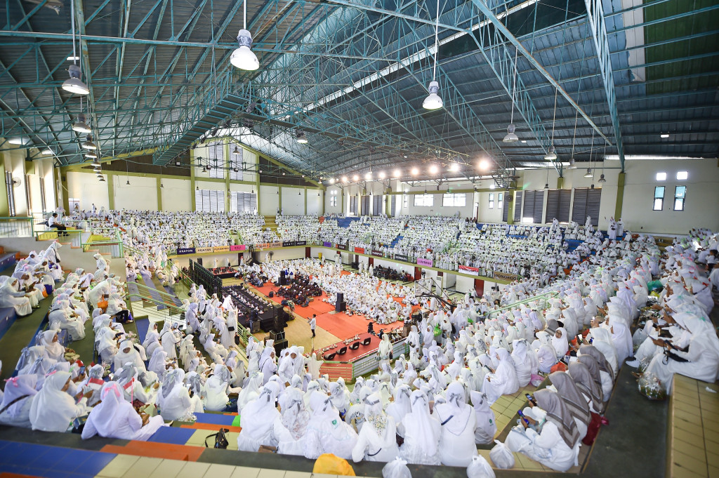 Peringatan Maulid Nabi Muhammad SAW dengan 4000 Cowek