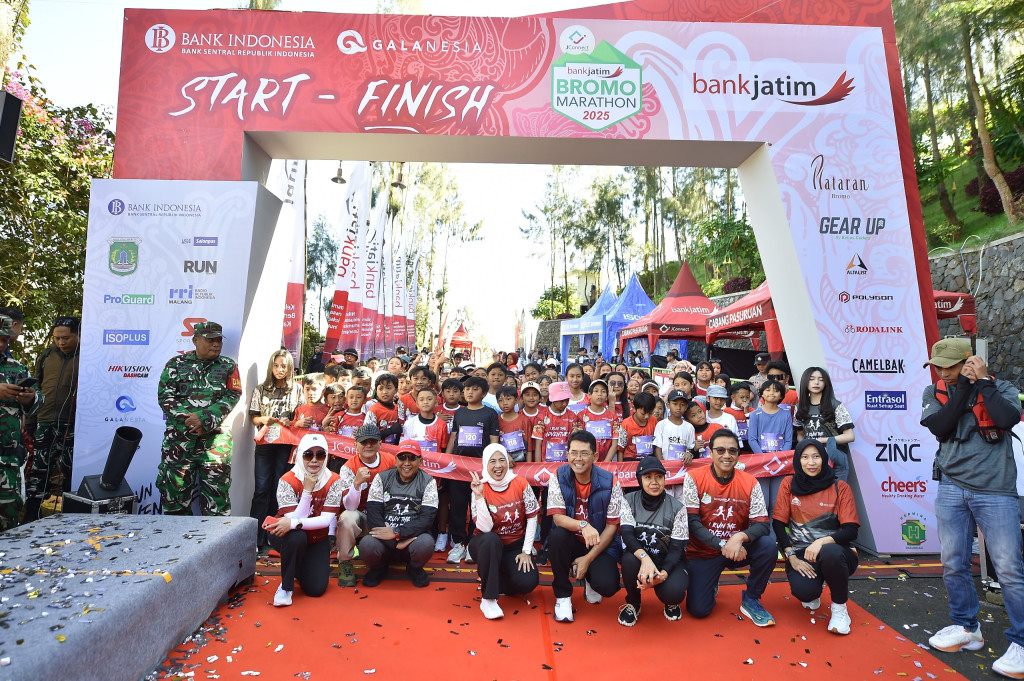 Perhelatan Bromo Marathon 2025 di Pelataran Bromo Tosari